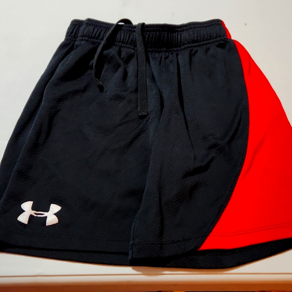 Under Armour youth small shorts black & red